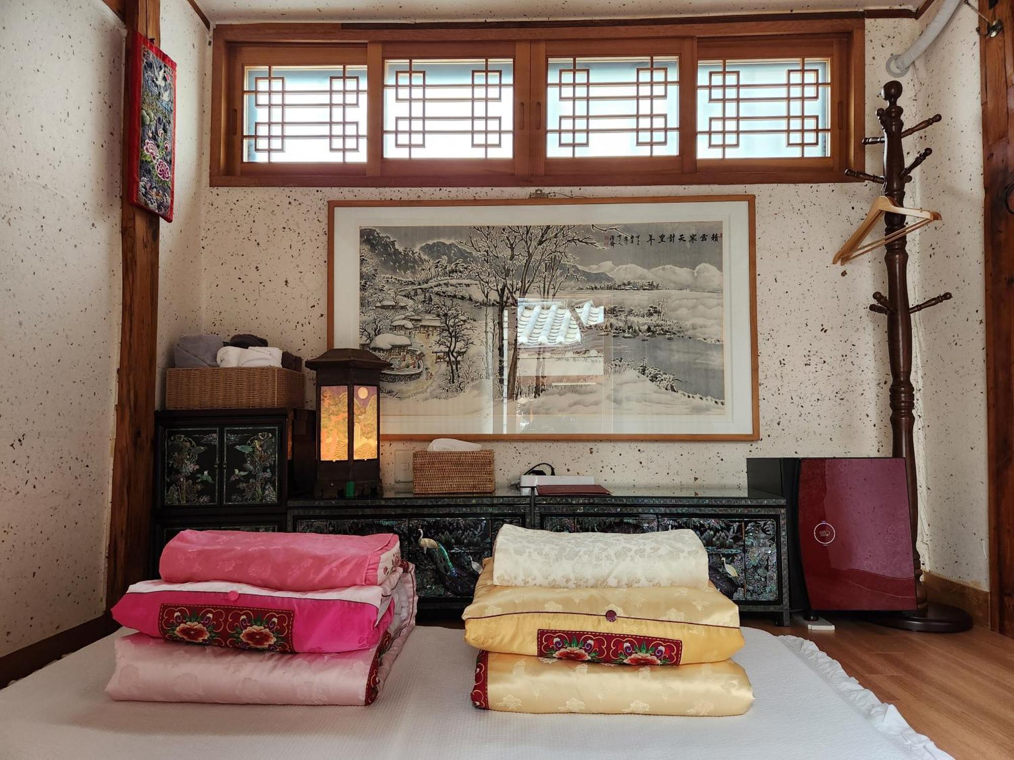 Seochon Guesthouse Сеул Экстерьер фото