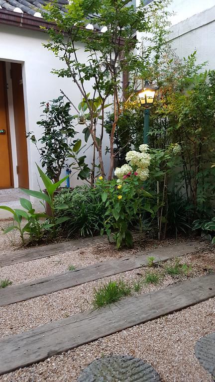 Seochon Guesthouse Сеул Экстерьер фото
